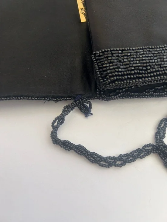 La Regale Black Beaded Crossbody Bag - Picture 2 of 9